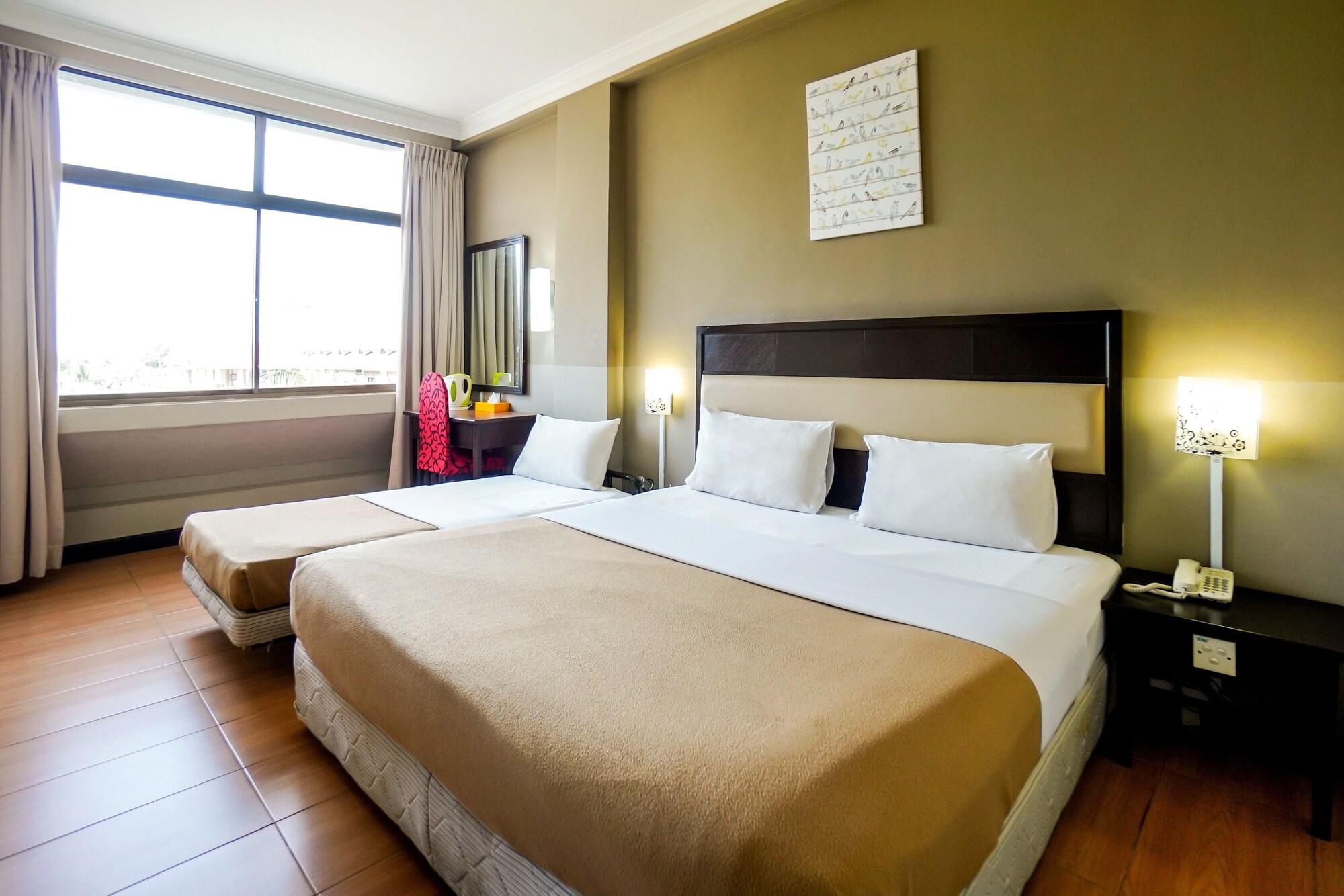 Lodge 18 Hotel Butterworth Dış mekan fotoğraf