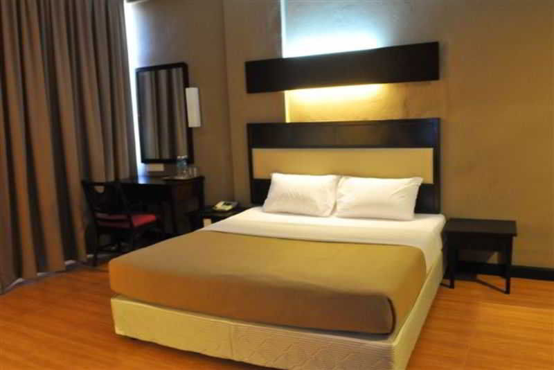 Lodge 18 Hotel Butterworth Dış mekan fotoğraf